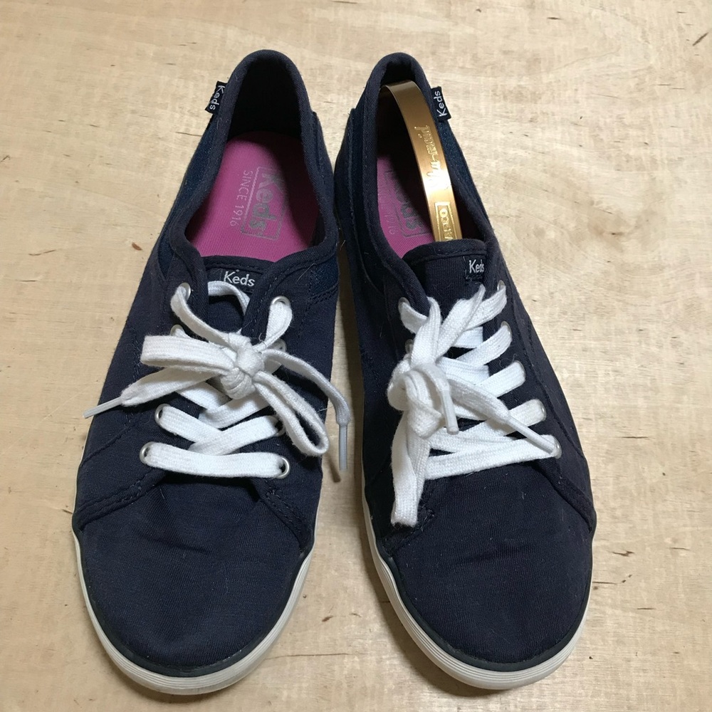 Keds Navy Blue Lace Up Sneakers Women’s 8 Classic Casual Minimalist